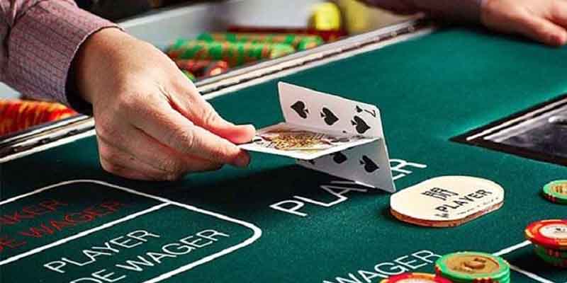 Play Online Game Baccarat For Real Money And Win Easily